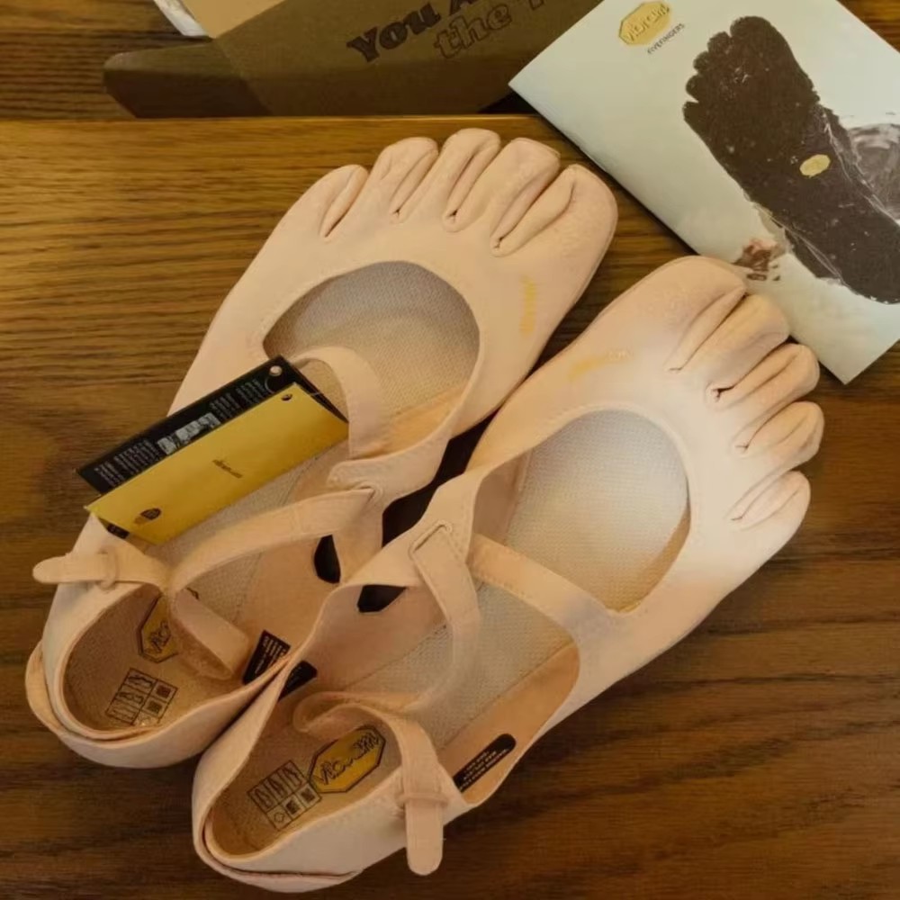 Sepatu V-Soul Lima Jari yang R - Women'S Shoes Louis Vuitton ulasan dan harga