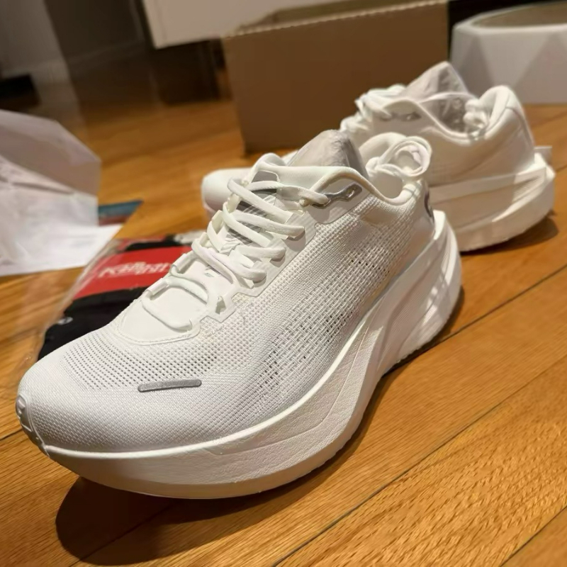 Sepatu Lari DYNAFISH Xiao Nian - Women'S Shoes Vs Men'S Size ulasan dan harga