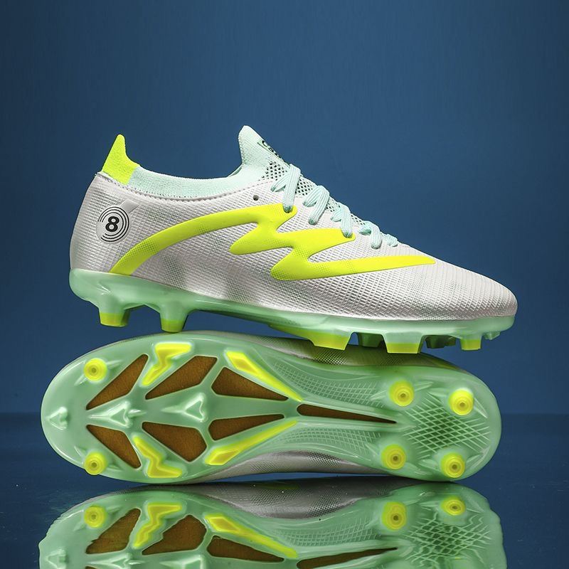 Sepatu Sepak Bola Merek Klasik - Women'S Shoes Vs Men'S Size ulasan dan harga