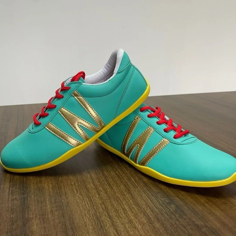 Sepatu Seni Bela Diri Profesio - Women'S Shoes Vs Men'S Size ulasan dan harga
